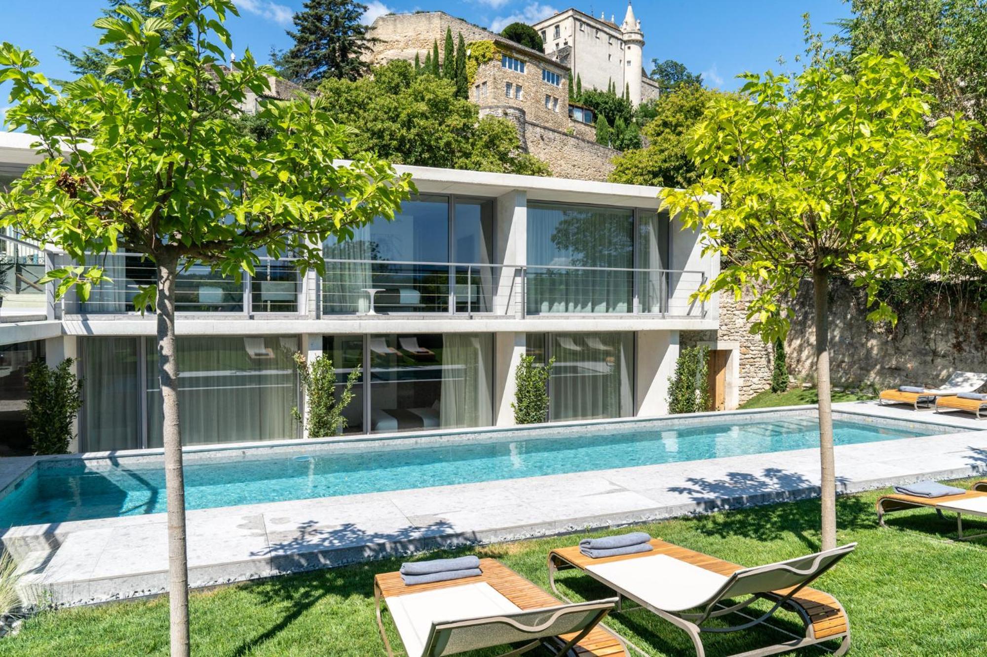 Le Pavillon M, Chambres D'Hotes De Luxe Avec Piscine & Spa Grignan Esterno foto